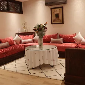 Luxury Noor Apartamento